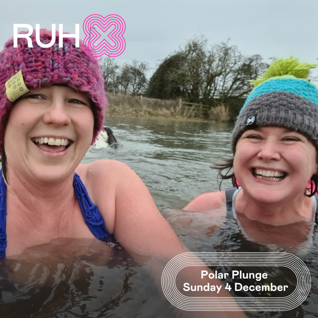 women cold water swimming