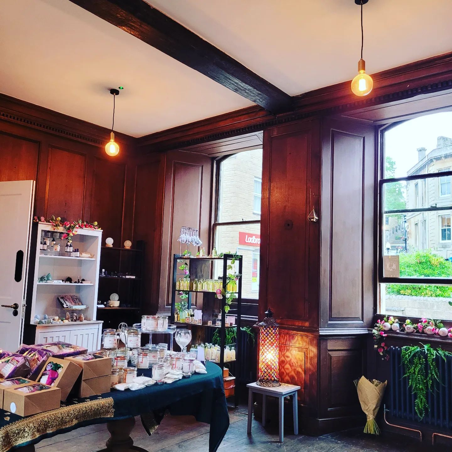 Discover Pittsburgh's Culinary Hub: A Guide To Food In Station Square