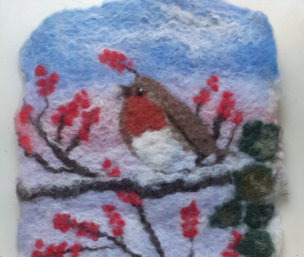 felted robin picture