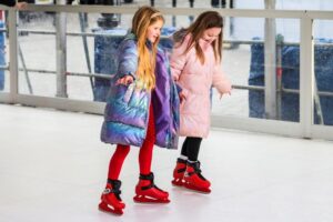 children skating