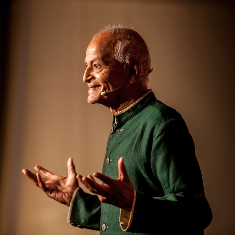 Satish Kumar – Peace Is Possible