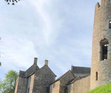 image Farleigh Hungerford Castle