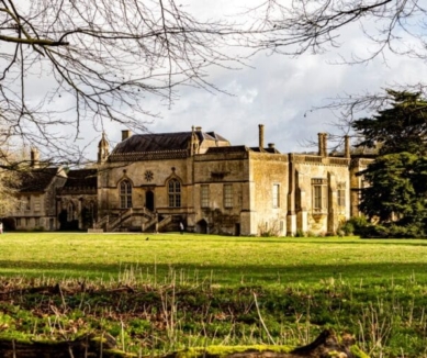image Lacock
