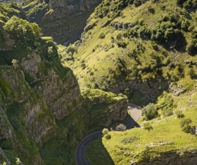 image Cheddar Gorge and Caves