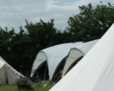 image Pitchperfect Camping