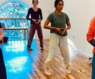 image Wisdom Qigong and Qiclub swinging class