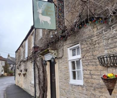 image The White Hart Inn