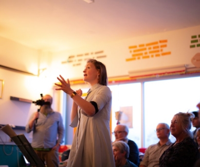 image Utterance Choir